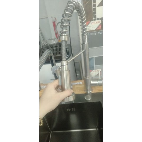 Vòi rửa chén nóng lạnh AHL C103 (loa kèn lò xo) Vòi rửa chén nóng lạnh AHL C103 (loa kèn lò xo)